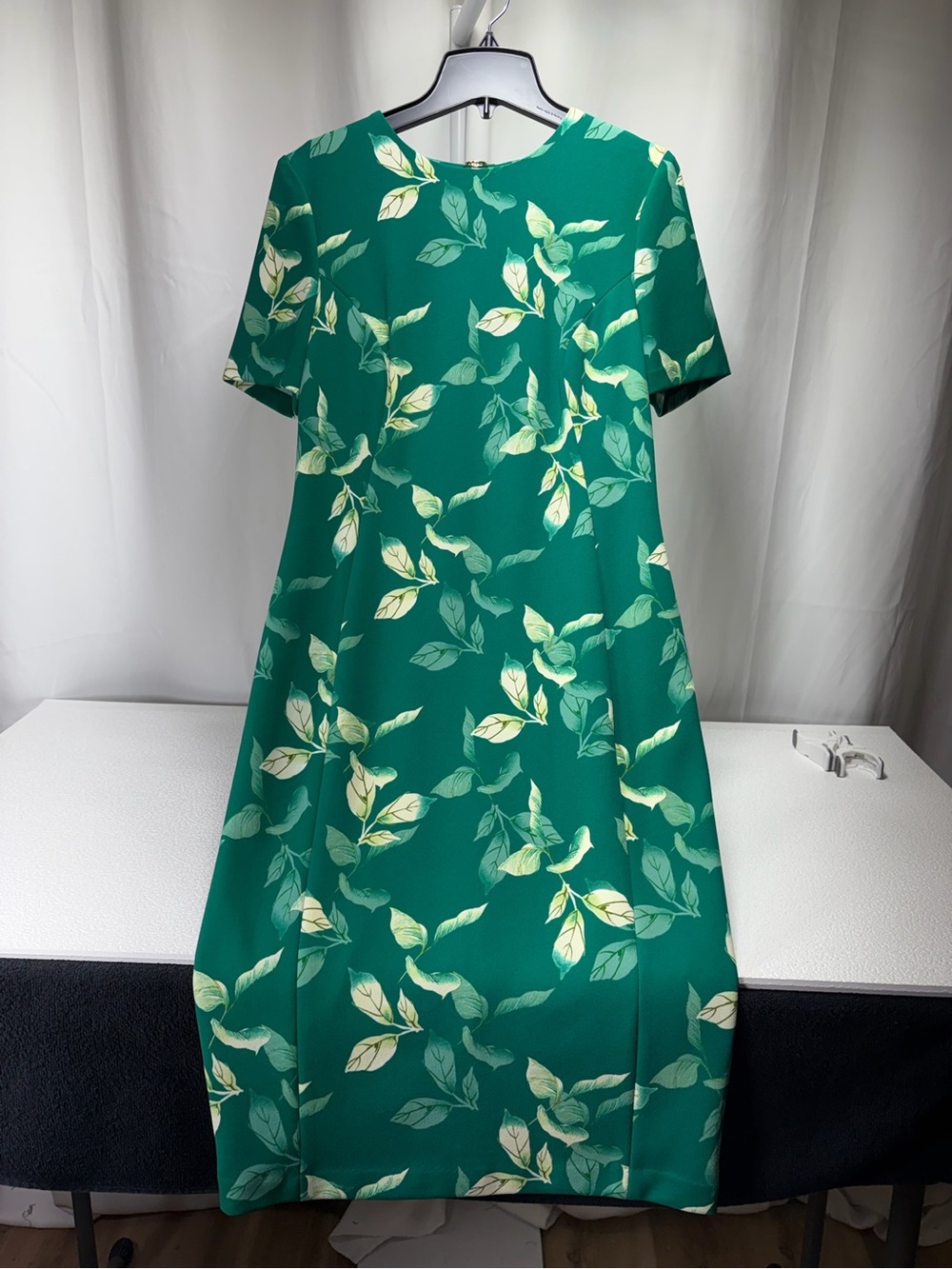 Investments Teal Green Leaf-Print Midi Shift Dress 4534,35,36